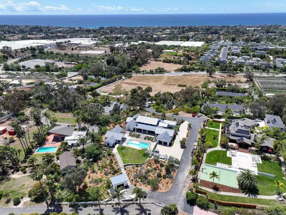 639 Quail Gardens Lane Encinitas, CA 92024