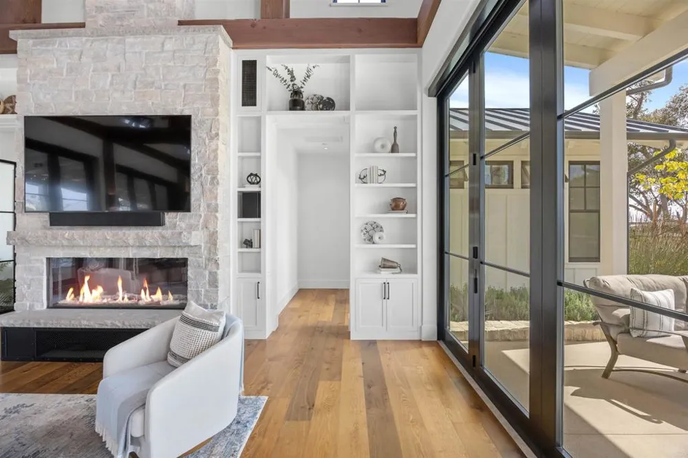 639 Quail Gardens Lane Encinitas, CA 92024