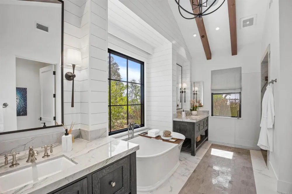 639 Quail Gardens Lane Encinitas, CA 92024