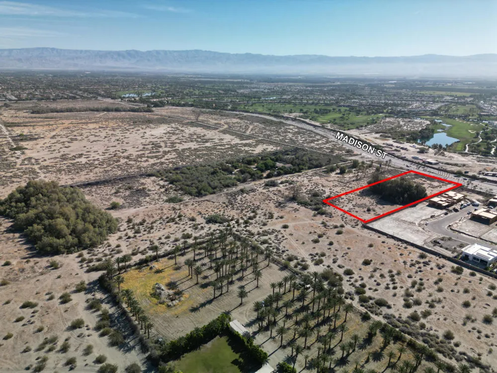 59781 Madison Street La Quinta, CA 92253