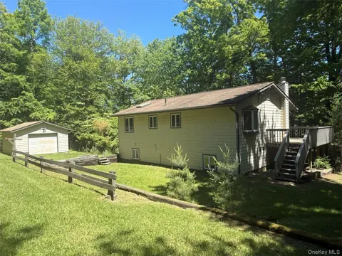 16 Fairway Drive
