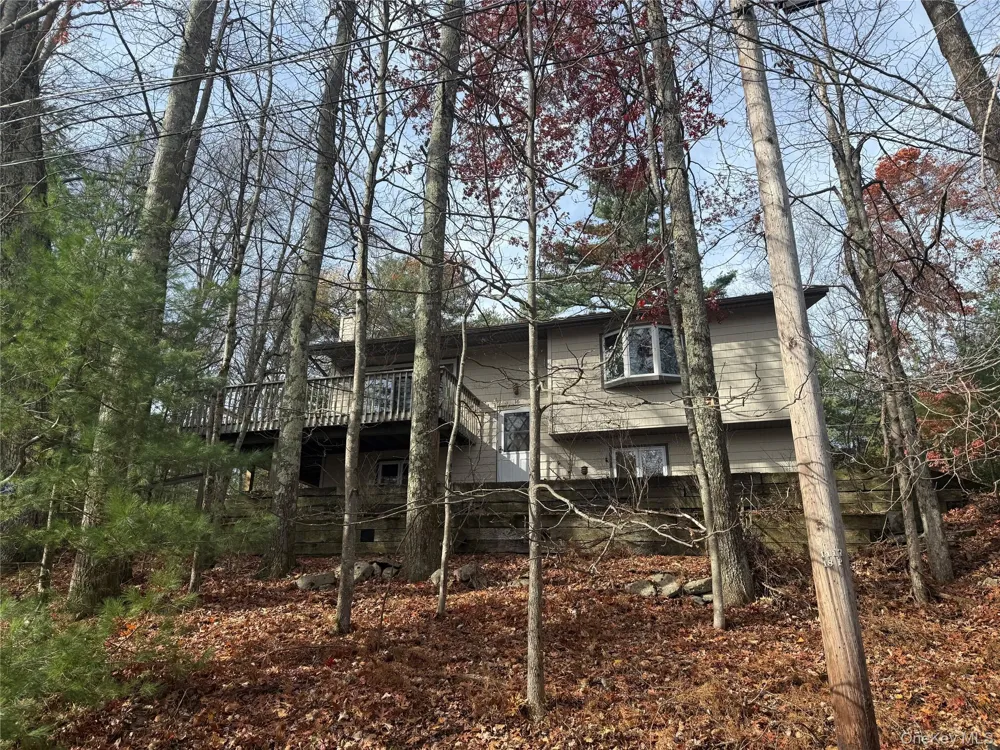 16 Fairway Drive Highland Lake, NY 12743