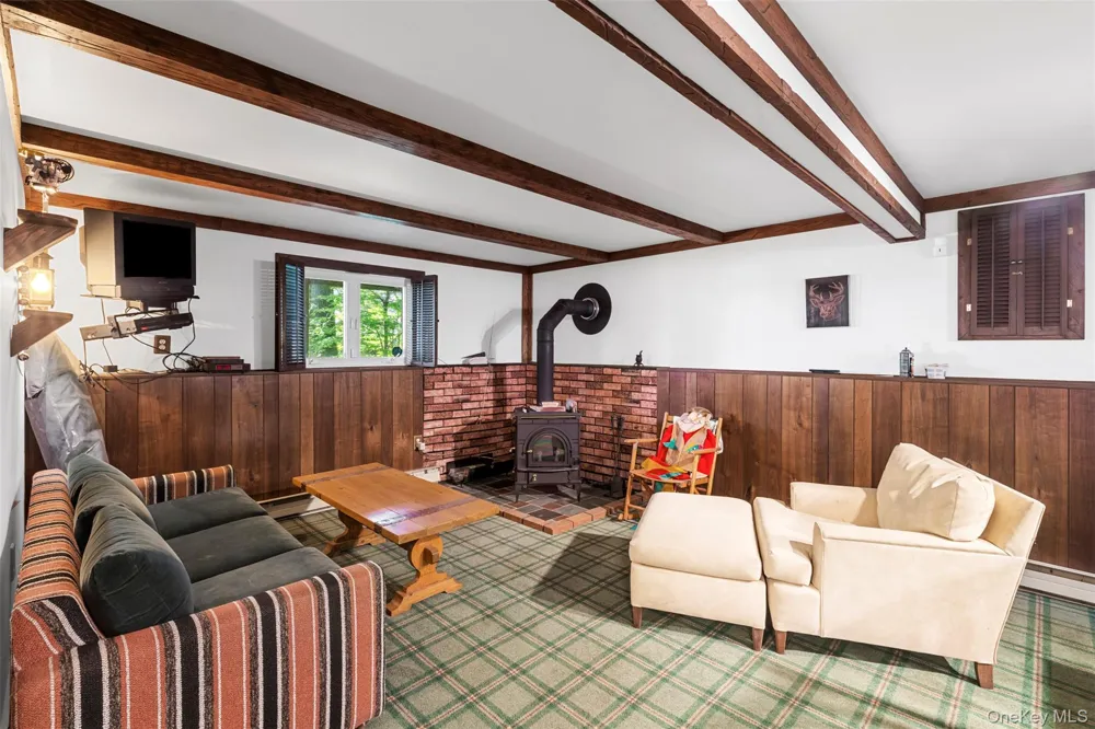 16 Fairway Drive Highland Lake, NY 12743