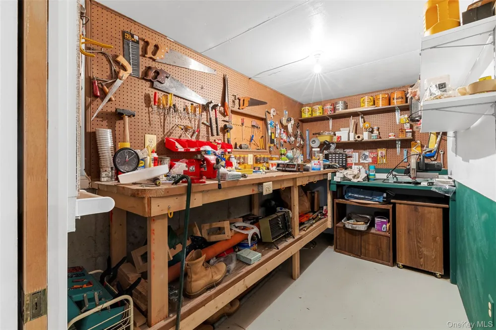 16 Fairway Drive Highland Lake, NY 12743