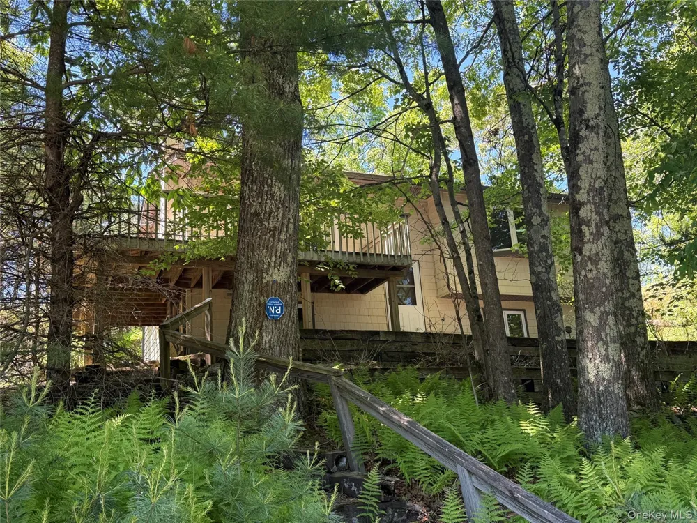 16 Fairway Drive Highland Lake, NY 12743