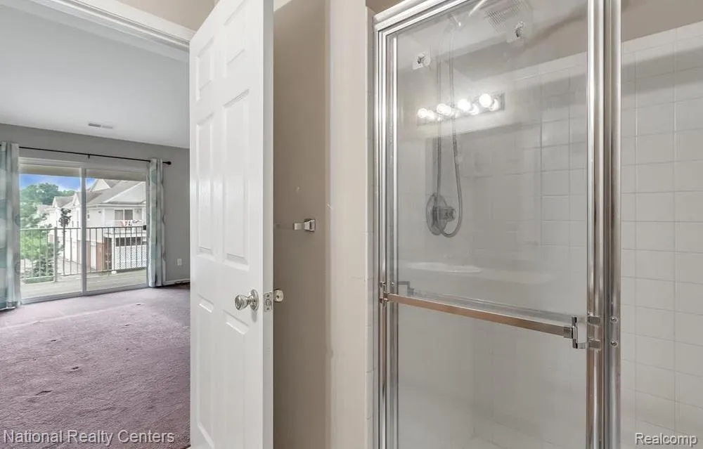16707 CARRIAGE WAY Northville Township, MI 48168
