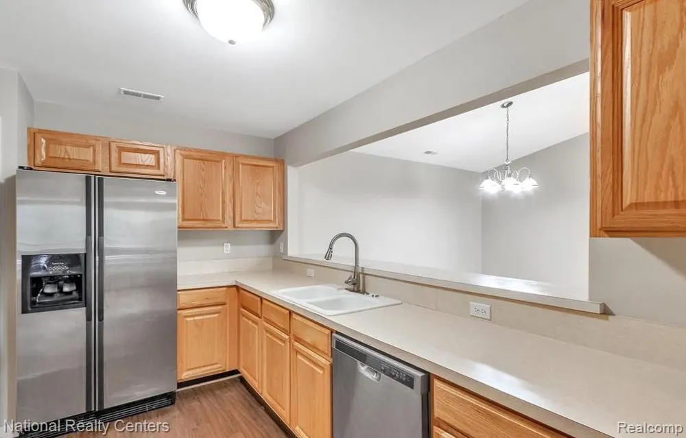 16707 CARRIAGE WAY Northville Township, MI 48168