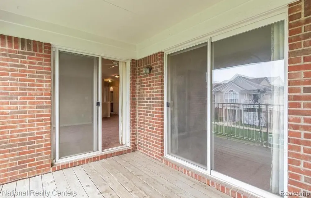 16707 CARRIAGE WAY Northville Township, MI 48168