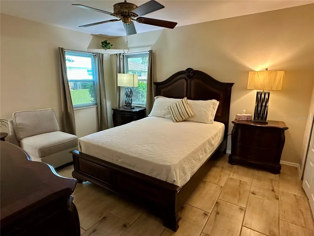 225 PINE BLUFF AVENUE #560 Deland, FL 32724