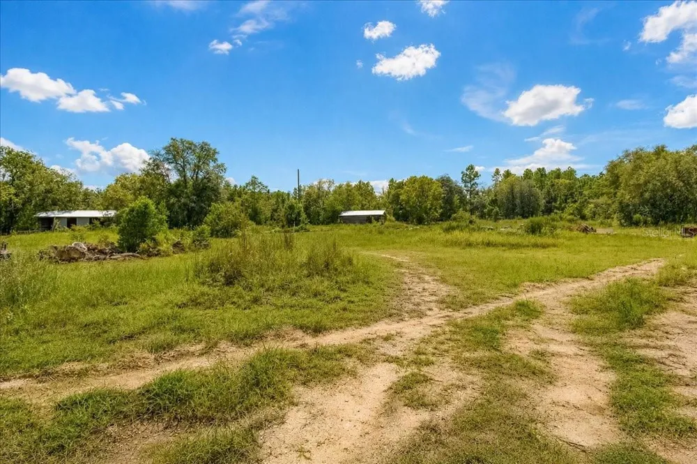 18890 SW 44TH STREET Dunnellon, FL 34432