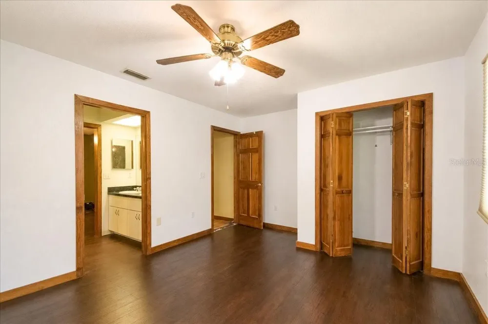 18890 SW 44TH STREET Dunnellon, FL 34432
