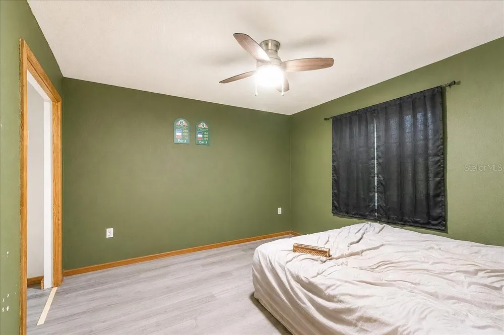 18890 SW 44TH STREET Dunnellon, FL 34432