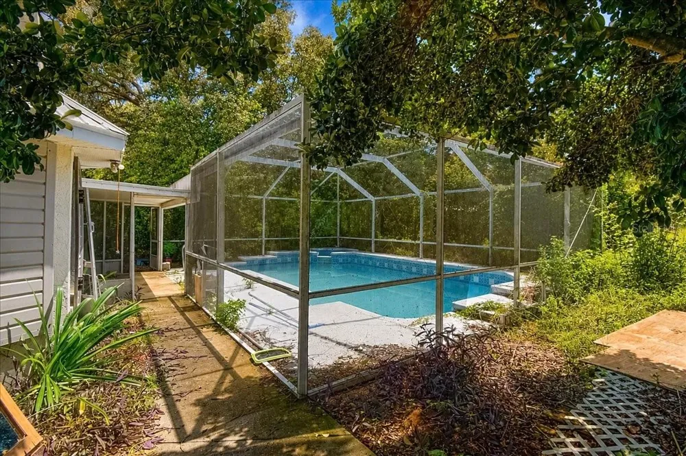 18890 SW 44TH STREET Dunnellon, FL 34432