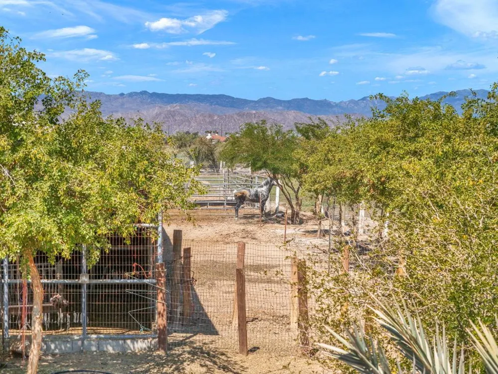 88161 Airport Boulevard Thermal, CA 92274