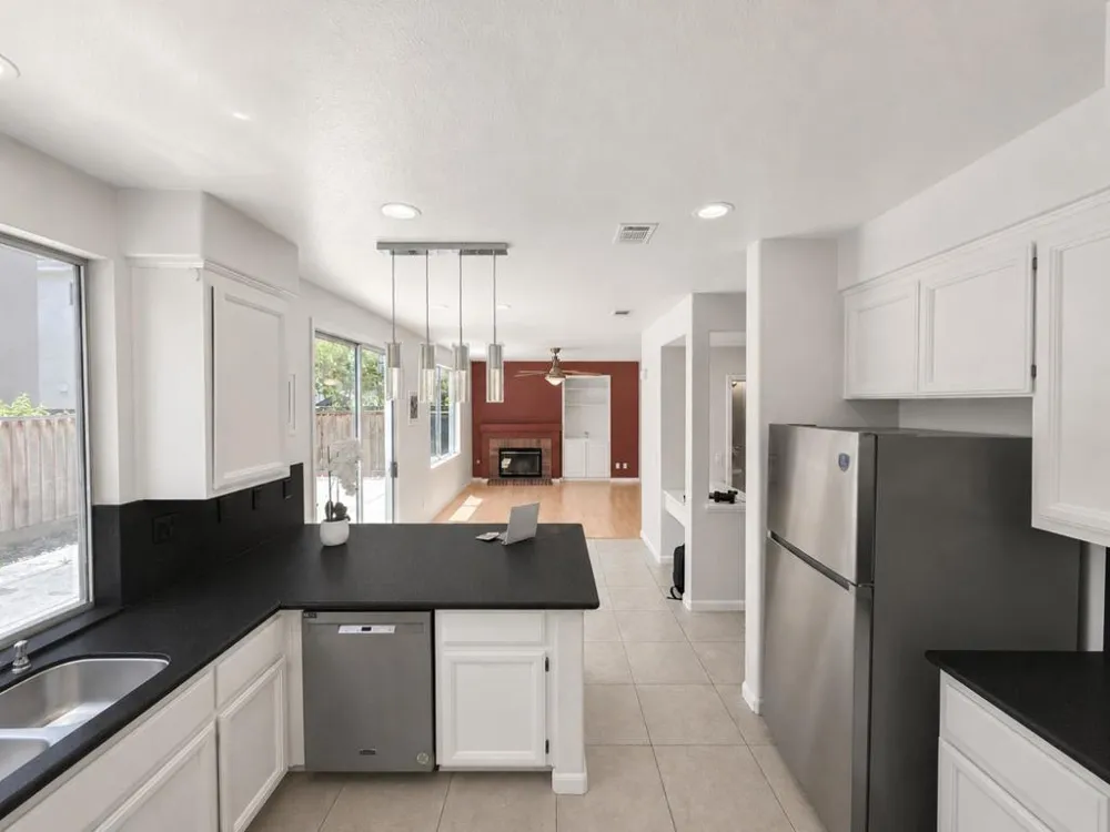 73 Images Circle Milpitas, CA 95035
