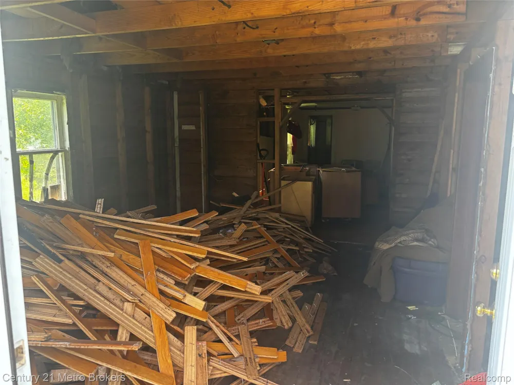 3944 Clutier Road Bridgeport Charter Township, MI 48601