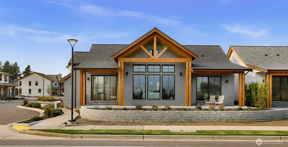 231 Skipping Stone Loop Lynden, WA 98264