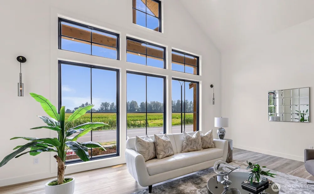 231 Skipping Stone Loop Lynden, WA 98264