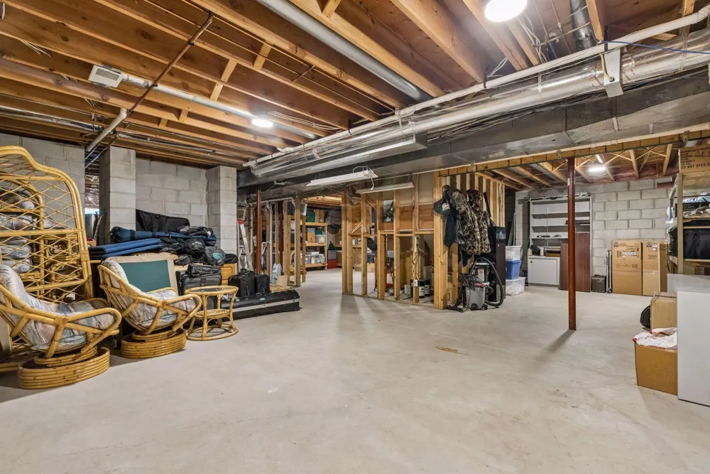 23 Scotch Pine Circle North Oaks, MN 55127