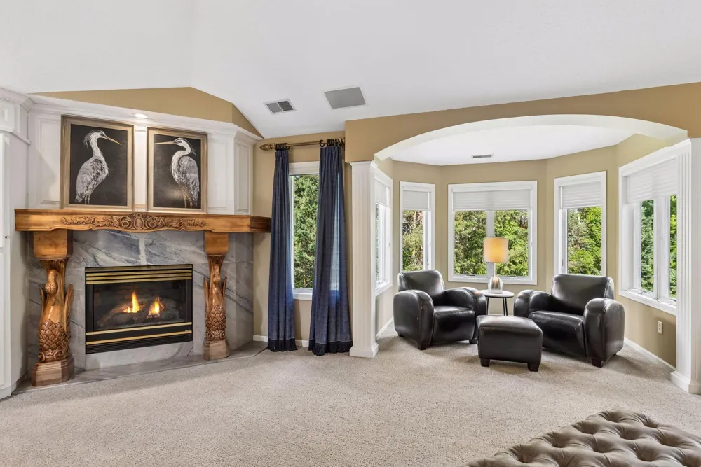 23 Scotch Pine Circle North Oaks, MN 55127