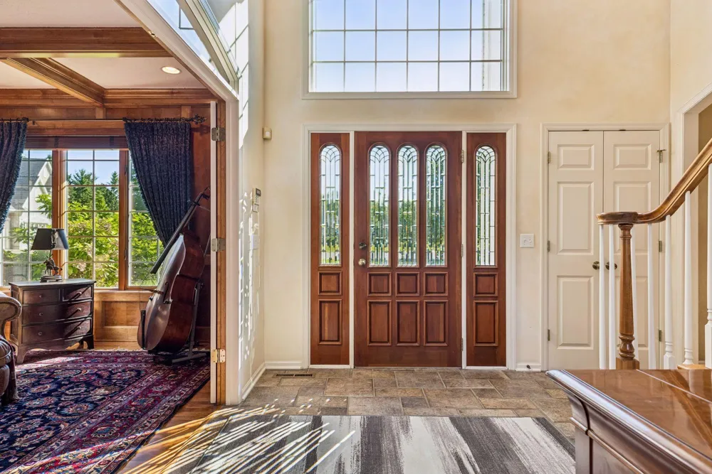 23 Scotch Pine Circle North Oaks, MN 55127