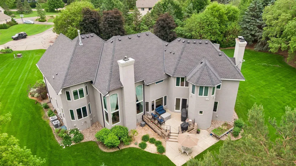 23 Scotch Pine Circle North Oaks, MN 55127