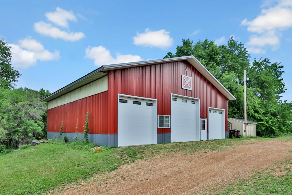 16780 County Road 34 Norwood Young America, MN 55368