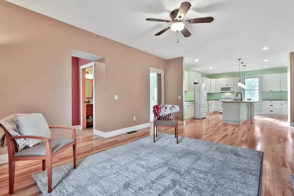 16780 County Road 34 Norwood Young America, MN 55368