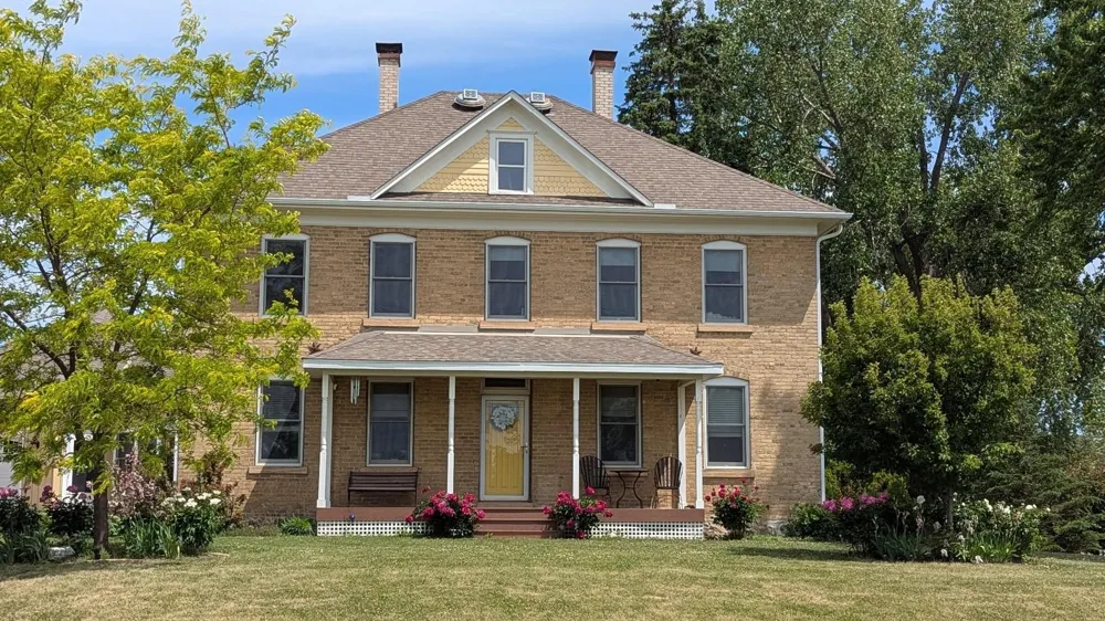 16780 County Road 34 Norwood Young America, MN 55368