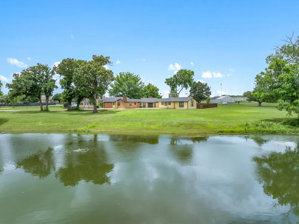 1203 Spring Street Grand Saline, TX 75140