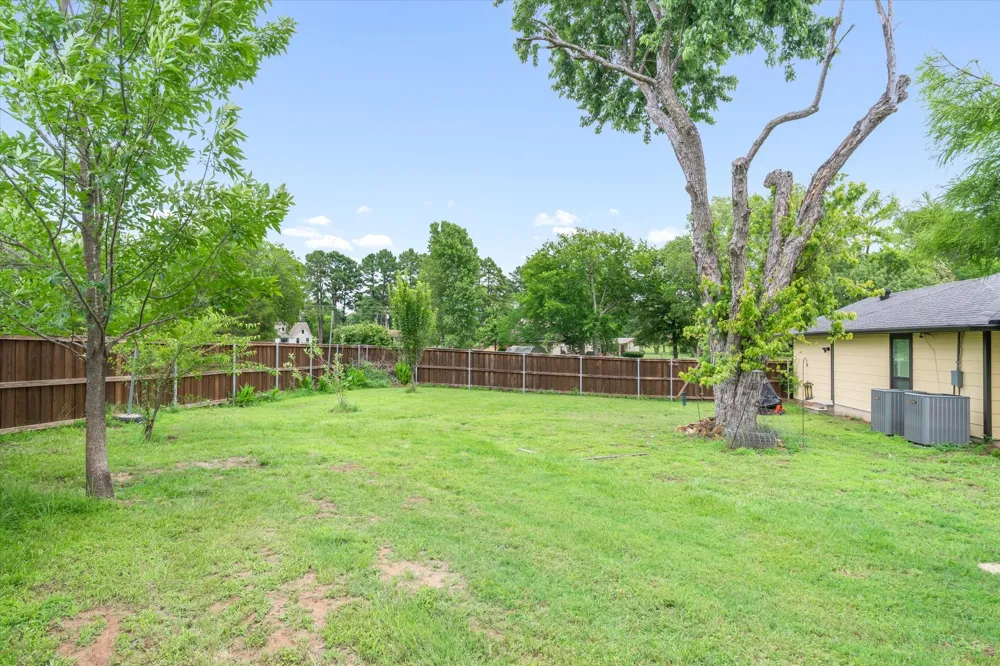 1203 Spring Street Grand Saline, TX 75140