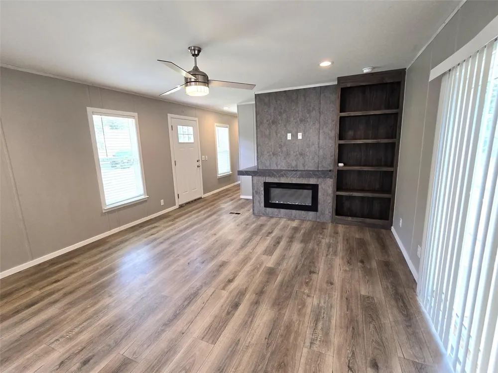 215 Buffalo Way Trinity, TX 75862
