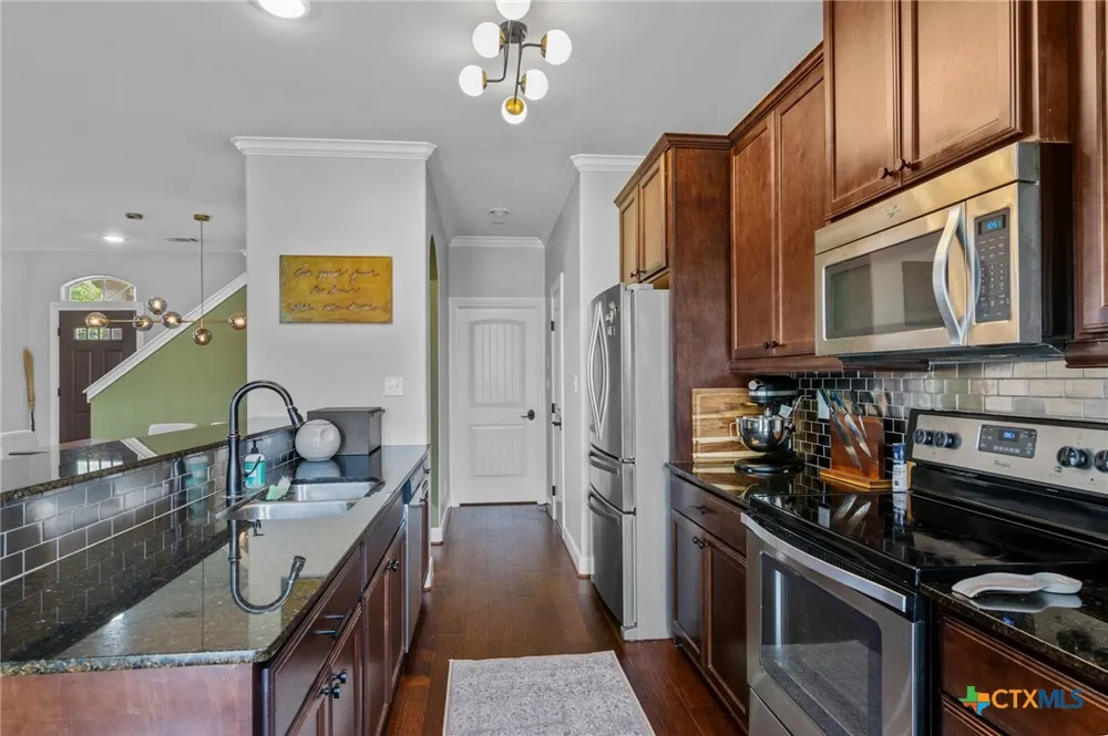111 Fleetwood Drive Victoria, TX 77901