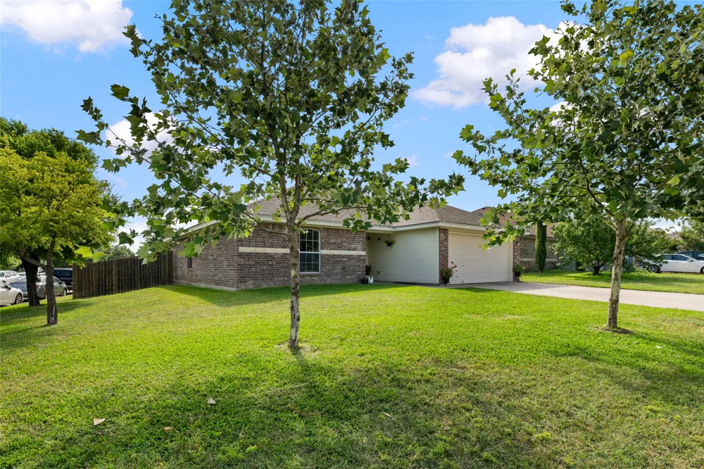 144 Calcite Lane Jarrell, TX 76537