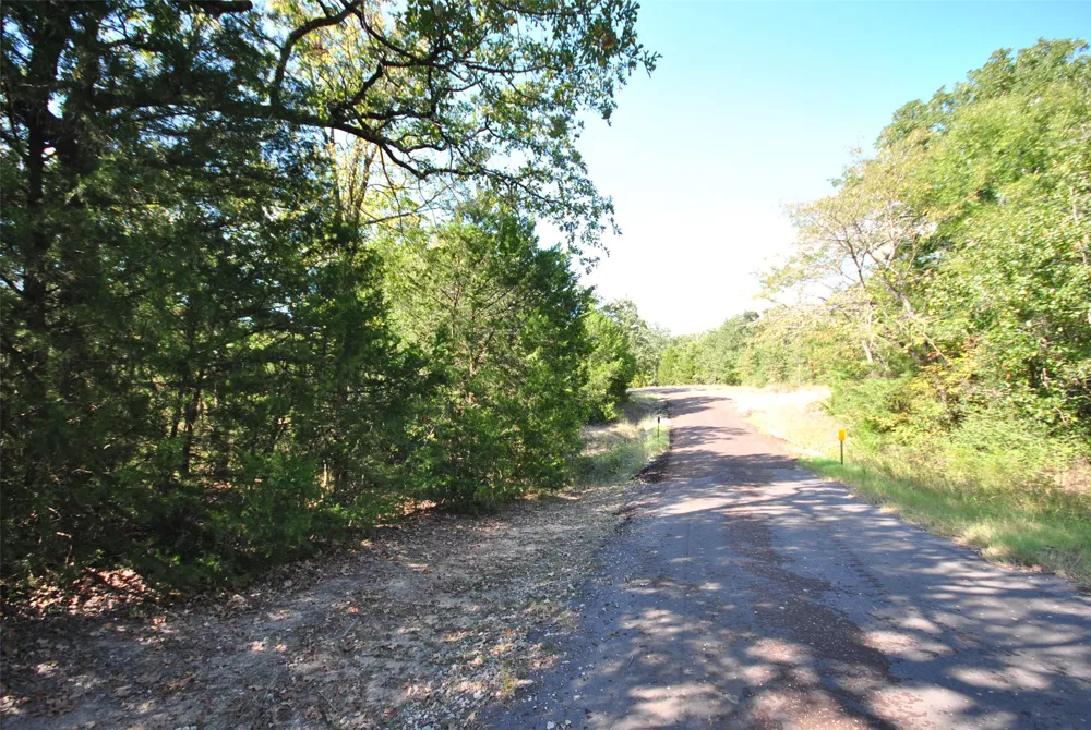 76 LCR 894 Jewett, TX 75846
