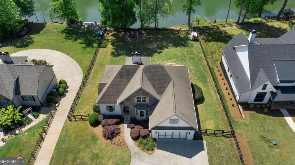 25 Linda RD SW Euharlee, GA 30120