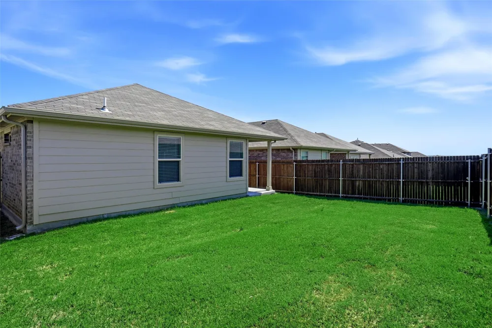 162 Greengate Drive Boyd, TX 76023