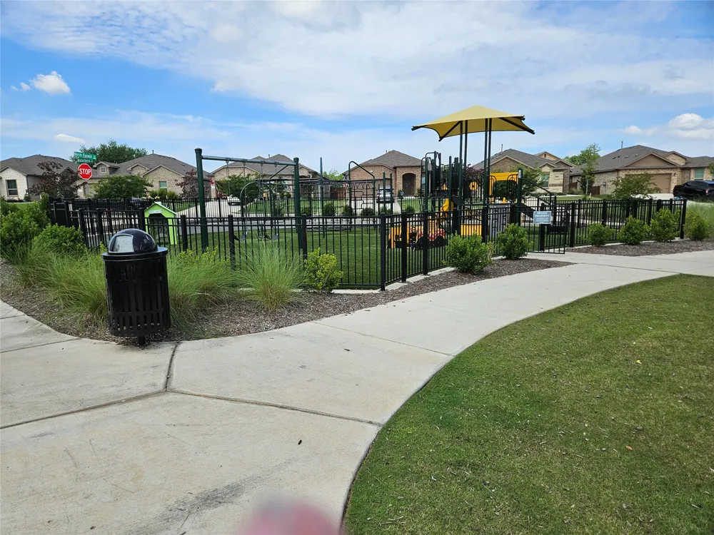 162 Greengate Drive Boyd, TX 76023