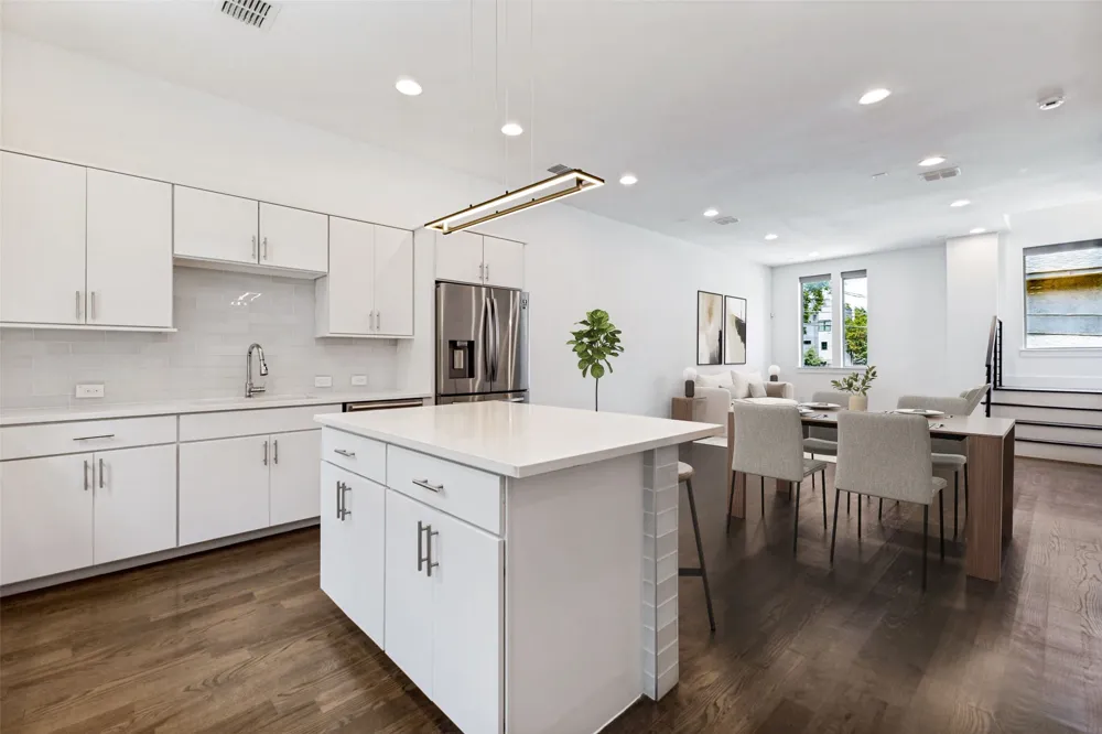 1944 Dowgate Court Dallas, TX 75204
