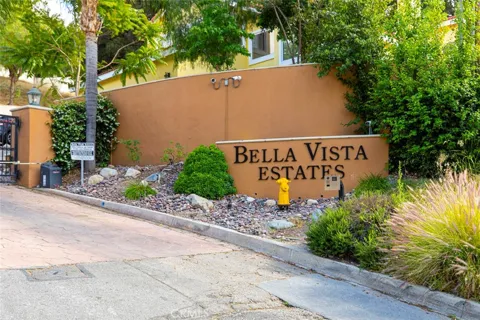 23811 Bella Vista Dr