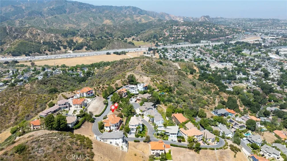 23811 Bella Vista Dr Newhall, CA 91321