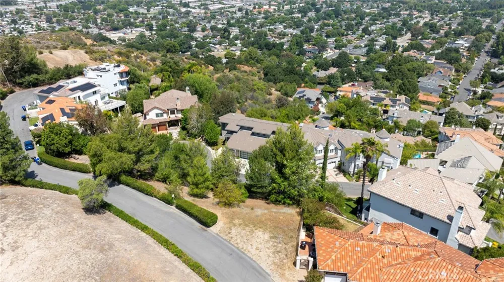 23811 Bella Vista Dr Newhall, CA 91321