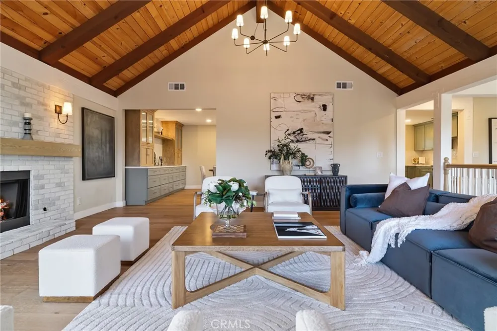 275 Fairview Road Ojai, CA 93023