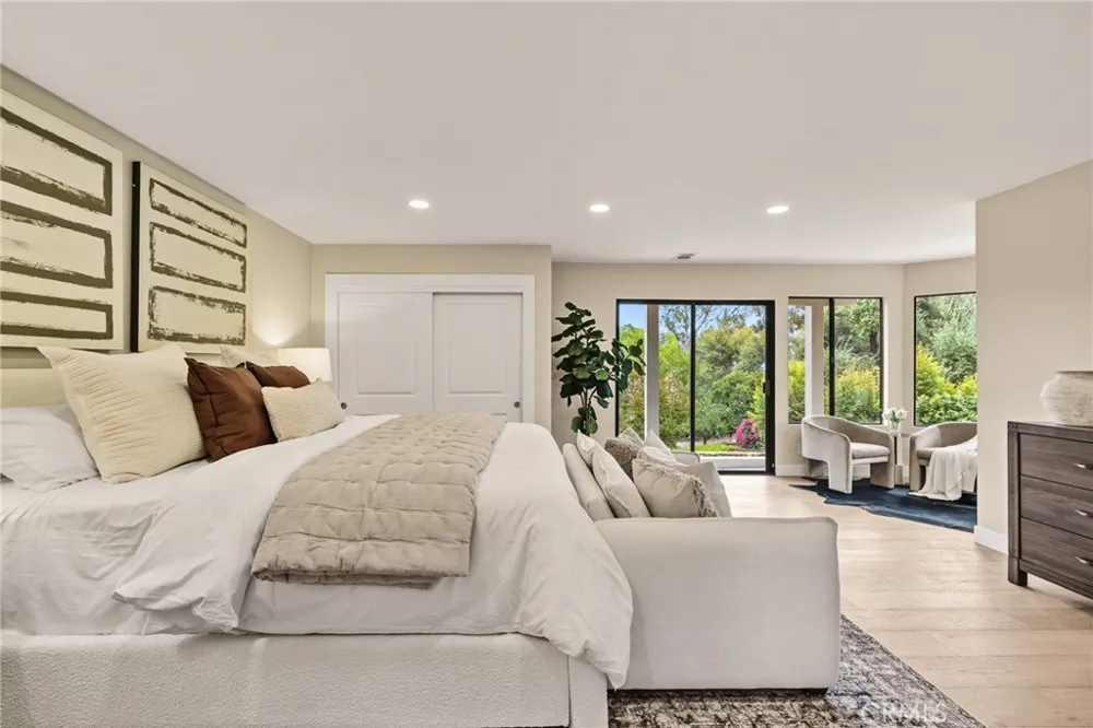 275 Fairview Road Ojai, CA 93023