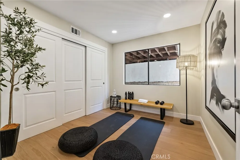 275 Fairview Road Ojai, CA 93023