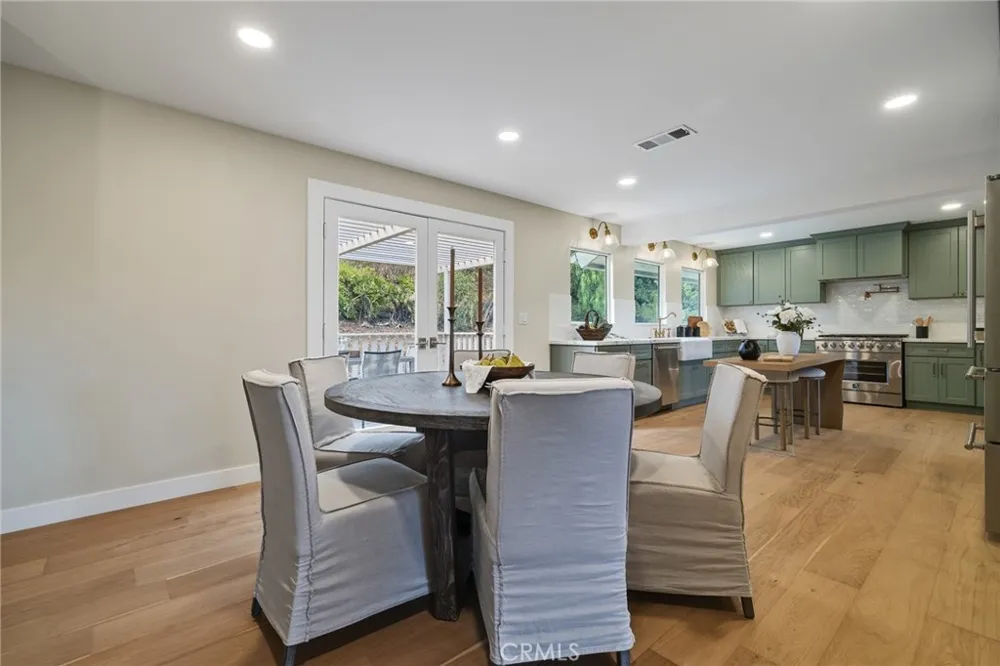 275 Fairview Road Ojai, CA 93023