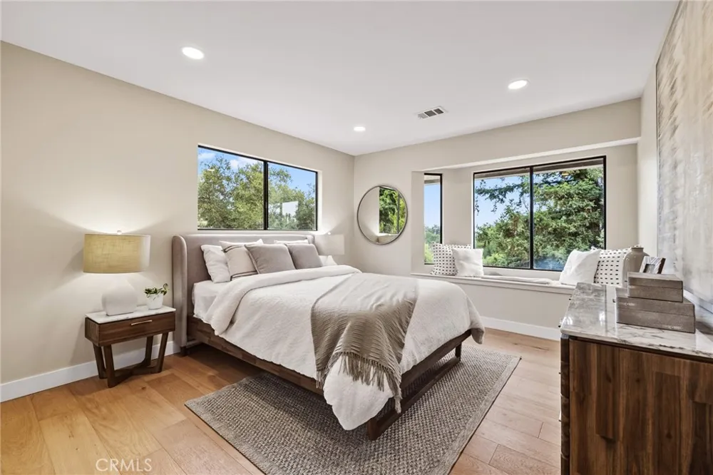 275 Fairview Road Ojai, CA 93023