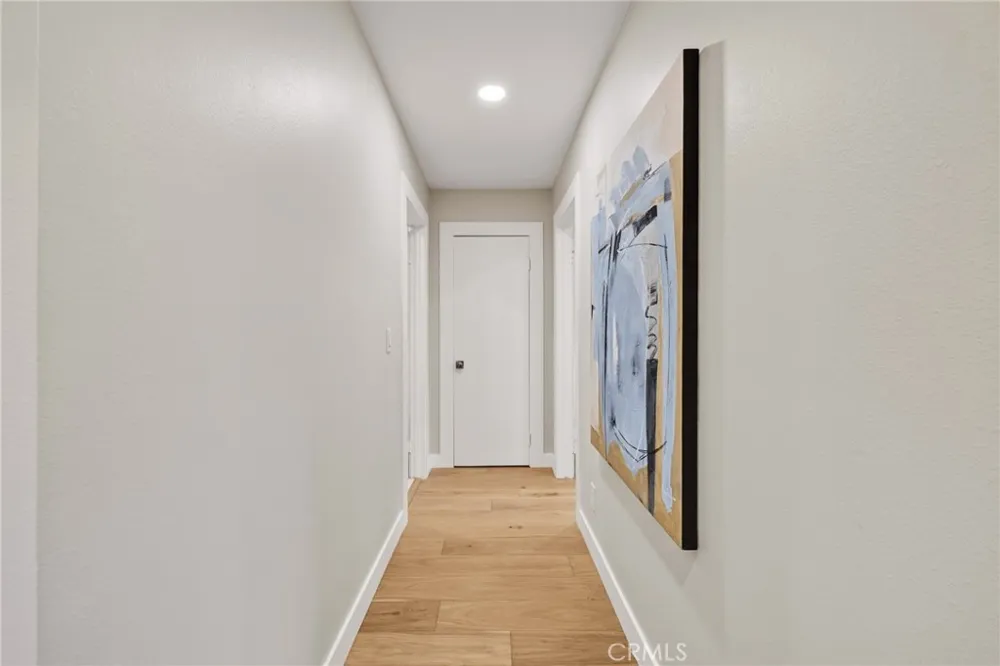 275 Fairview Road Ojai, CA 93023