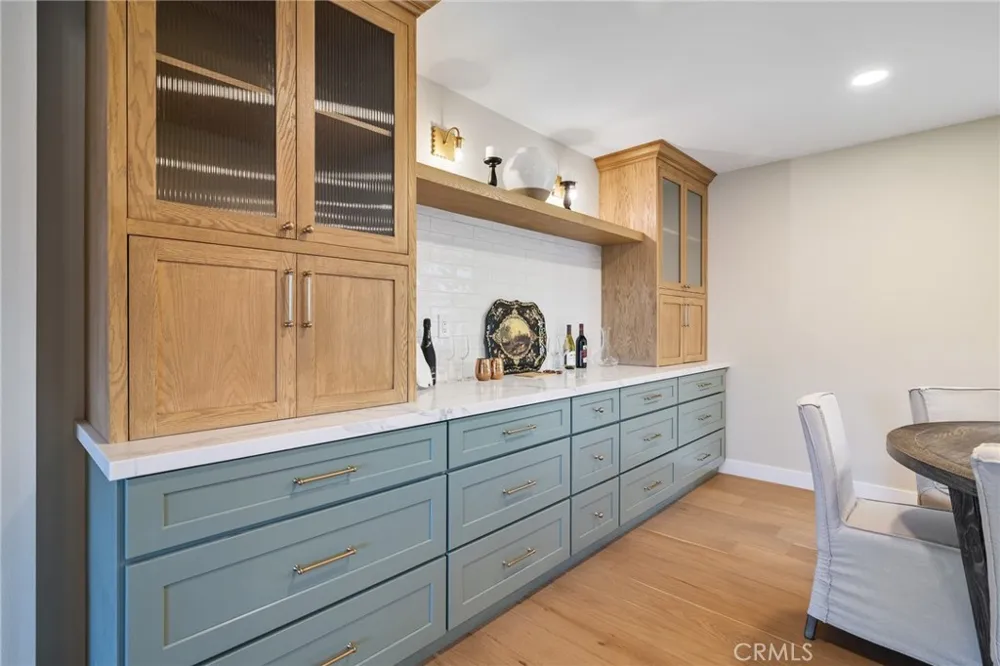 275 Fairview Road Ojai, CA 93023