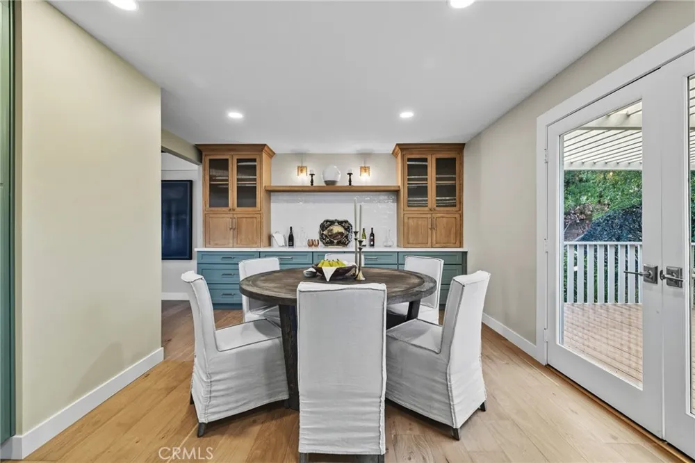275 Fairview Road Ojai, CA 93023